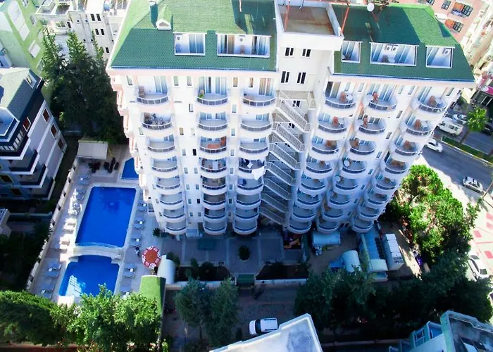 מלון Ramira Joy 4*